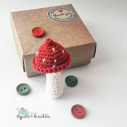 Mushroom keychain amigurumi – Turkish Pattern