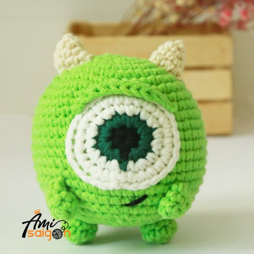Hướng dẫn móc quái vật một mắt Mike Wazowski bằng len amigurumi