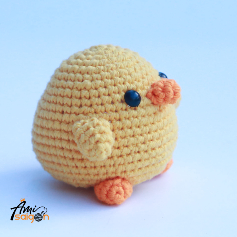 Amigurumi little Chick Crochet pattern
