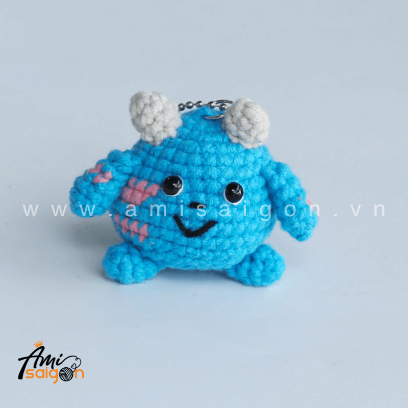 Amigurumi Sullivan Keychain Crochet pattern by AmiSaigon