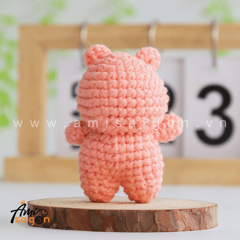 Amigurumi little Pig - Free Crochet pattern by AmiSaigon