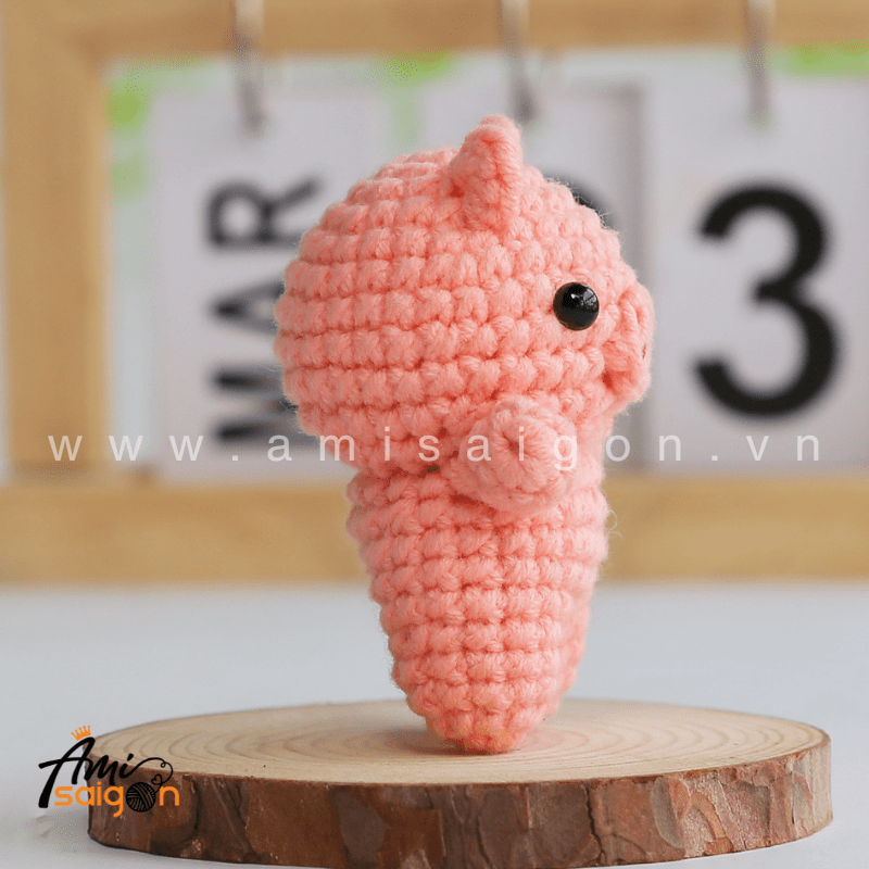 Amigurumi little Pig - Free Crochet pattern by AmiSaigon