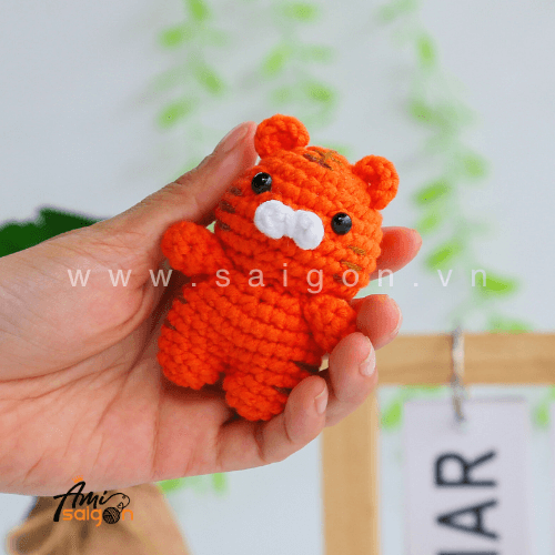 Little tiger amigurumi free crochet pattern