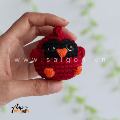 Red Bird No-sew Amigurumi – Free Crochet Pattern for Beginners
