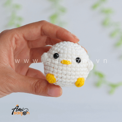 Fast & Easy No-sew Duck Amigurumi – Free Crochet Pattern for Beginners