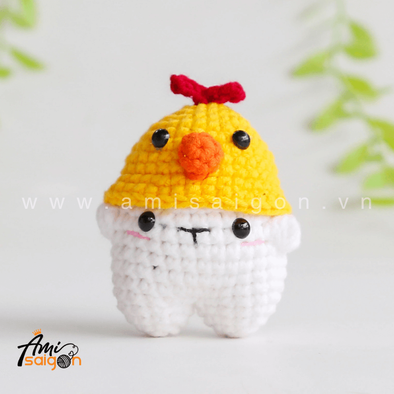 No-Sew Amigurumi Bear with Chicken hat - Free Crochet pattern by AmiSaigon