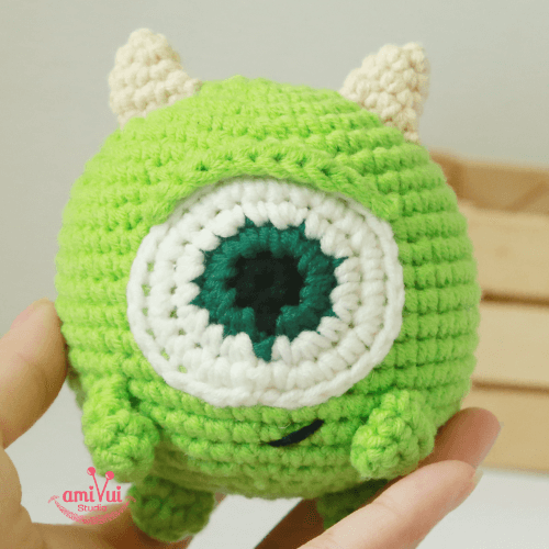 Free Mike Wazowski amigurumi pattern