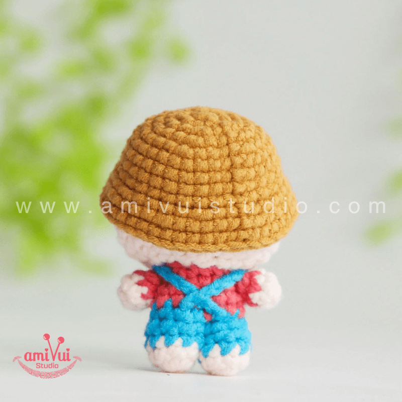 Crochet Baby Doll - Free Amigurumi Pattern by AmivuiStudio