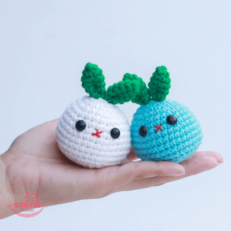 Hướng dẫn cách làm Móc khoá đầu thỏ bằng len - Chart móc miễn phí Amivui Studio