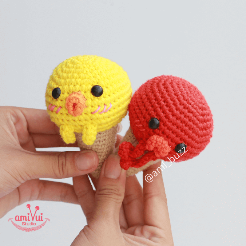 Hướng dẫn cách làm móc khoá kem ốc quế hình vịt bằng len - Chart móc miễn phí Amibuzz