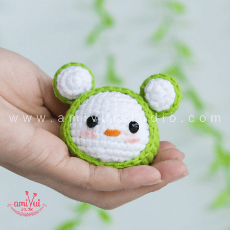 Hướng dẫn cách làm móc khoá con ếch nhỏ bằng len - Chart móc miễn phí Amivui Studio