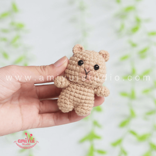 How to Crochet a Capybara Keychain – Free Amigurumi Pattern