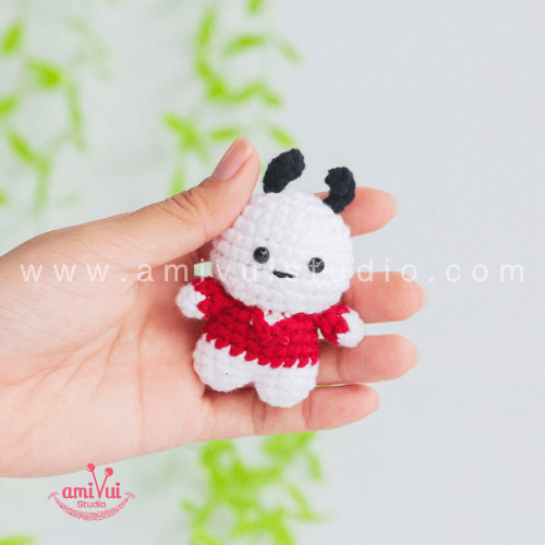 Tiny Pochacco keychain free amigurumi crochet pattern