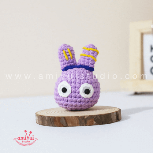 Cute Purple Monster Keychain Amigurumi – Free Crochet Pattern